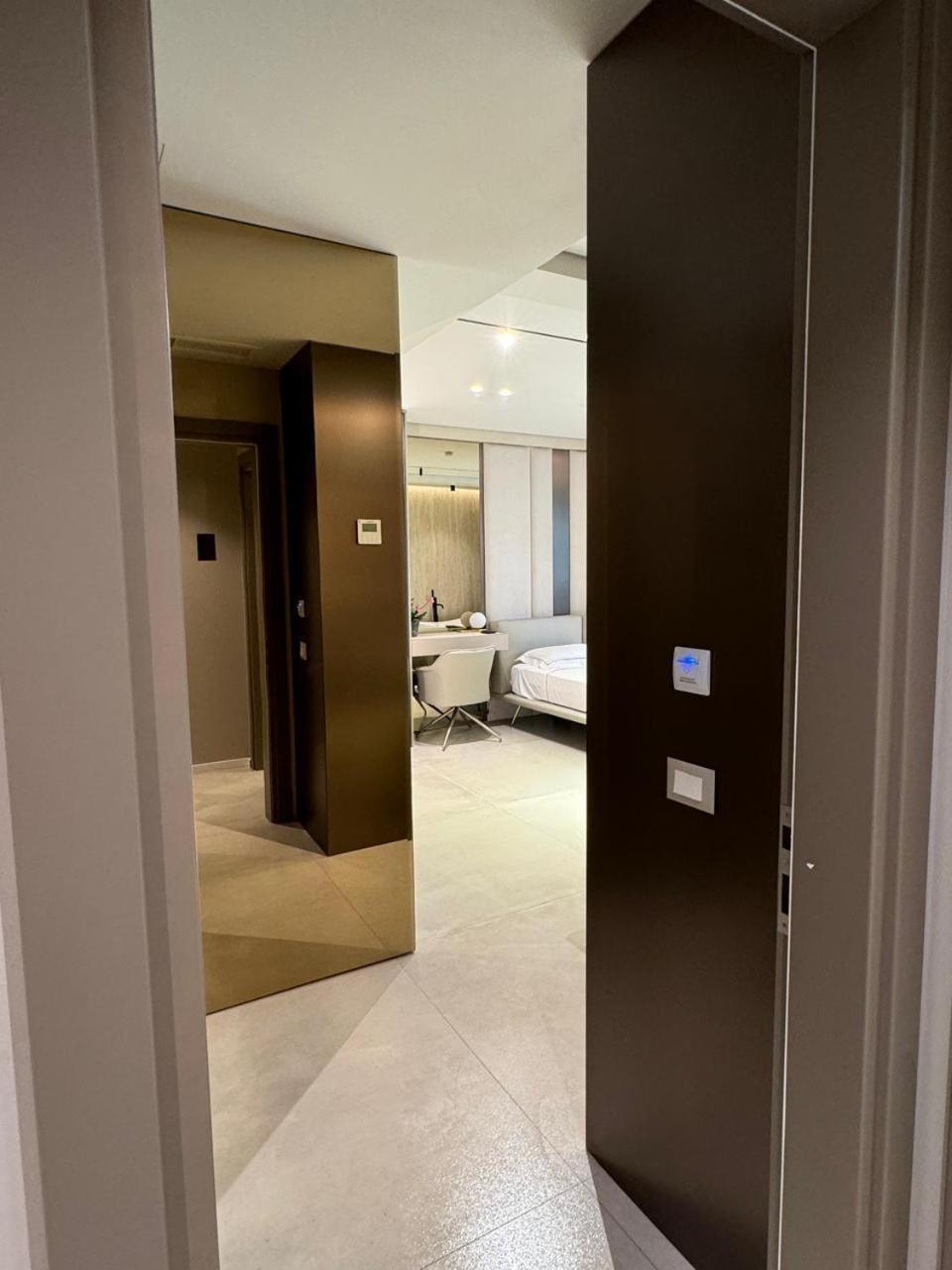 Lovely By Miramare Apartment *